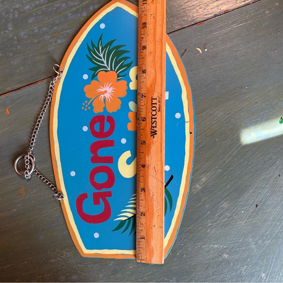 Surfboard Tiki Hanging Signs Wall Decor Set of 3 - Picture 3 of 6